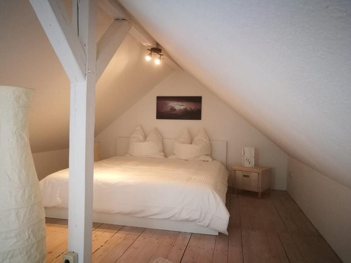 45 m² Maisonette-Wohnung in Uni-/Hauptbahnhofnähe Duisburg Exterior foto