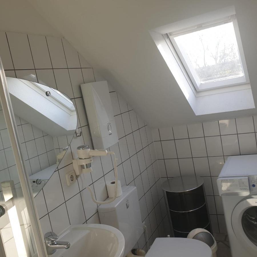 45 m² Maisonette-Wohnung in Uni-/Hauptbahnhofnähe Duisburg Exterior foto